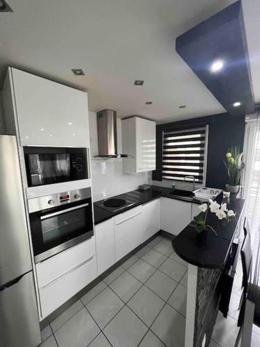 Très bel appartement entre Paris et Disneyland (Tres bel appartement entre Paris et Disneyland) in Lognes