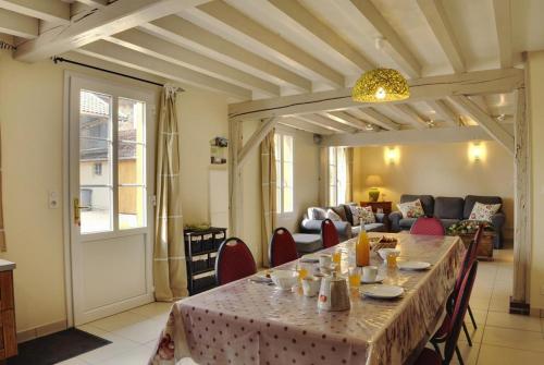 Le pre des marguerites gîte à louer Rosnay-l'Hôpital