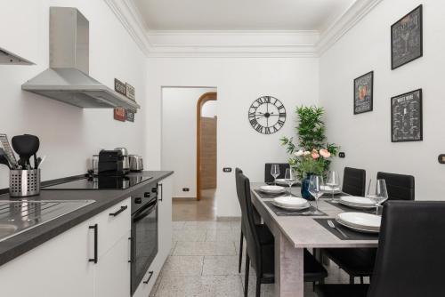 Appartamento via di Porta Labicana, Rom (Foto 9)