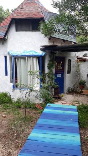 Cabaña en bosque costero