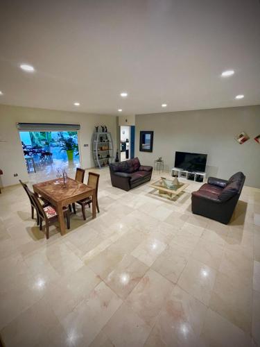 Dotări, Villa Rose Marie Calme et Grands Espaces in Le Francois