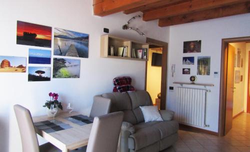  Travel Nest in Spinone Al Lago