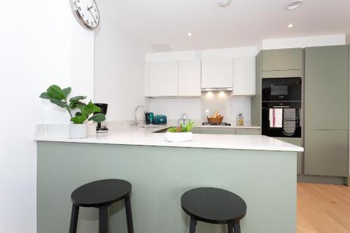 Watford Cassio Supreme - Modernview Serviced Accommodation