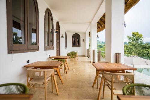 Εστιατόριο, Tabebuia Spa and Safari Resort in Φορτ Πόρταλ