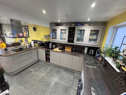 Brick Lodge House - Derbyshire