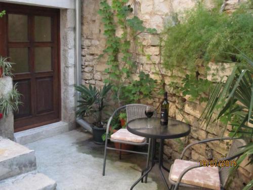 Apartment " Palmin dvor"-Jercic 4
