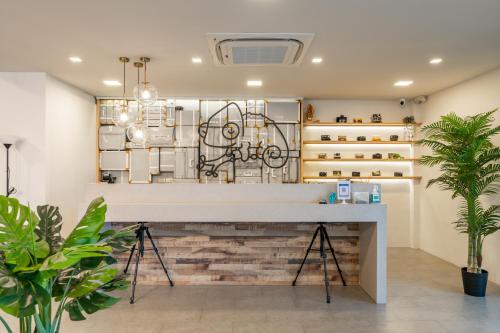 Lobby, Chamemon Bed Phuket Town near Saphan Hin Sports Center