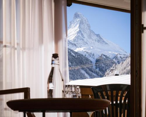 Mountain Paradise - image 11