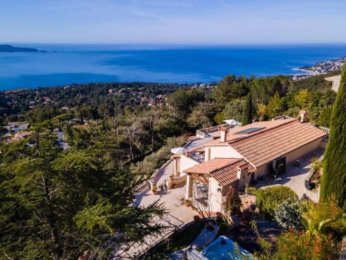 Villa avec vue mer panoramique - Location, gîte - Carqueiranne