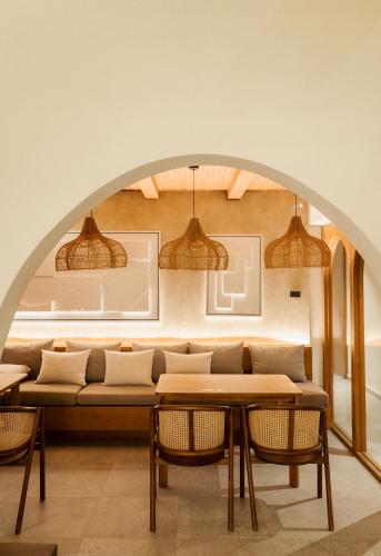 Tasana bar and luxury resort - 숙소 외관