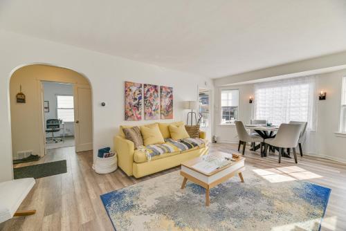 Dog-Friendly Rochester Home about 3 Mi to Downtown! in Rochester, USA