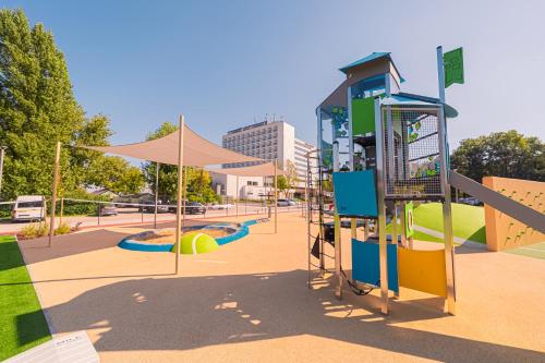 512397769 Hotel Helikon, Keszthely