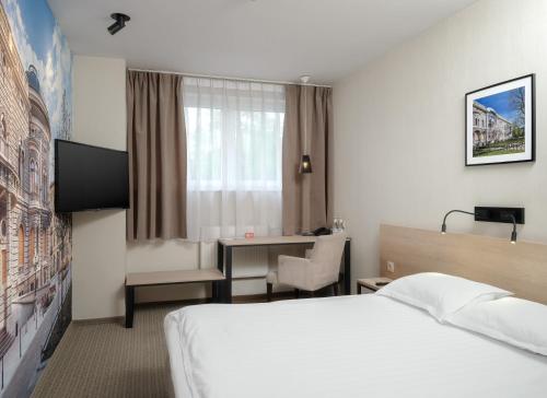 Iness Hotel - image 13