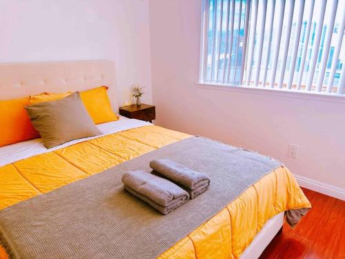 Charming 3BR Retreat near Disneyland Downtown LA! in Rowland Heights, USA