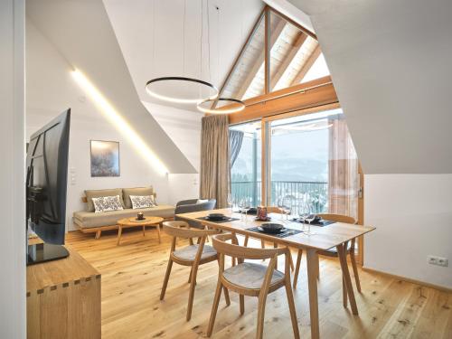  Mountain Lovers Three by AA Holiday Homes in Tauplitz