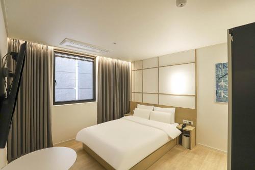 Anook Hotel Daejeon Yuseong 1st Room Type - Superior Double Room