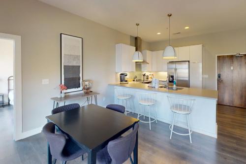 West End Living, Unit #301 in Nashville, USA