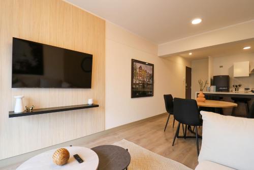 Kennedy by Wynwood House