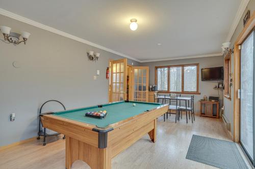 Poconos Family Home - Near Falls with Resort Perks! in Bushkill, USA