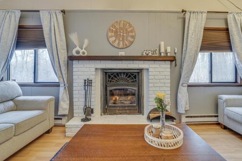 Poconos Family Home - Near Falls with Resort Perks! in Bushkill, USA