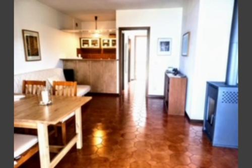 schöne Ferienwohnung mit herrlichem Blick zum Gardasee in Tignale