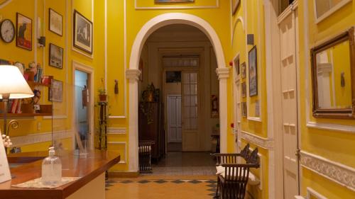 Lobby, Sevilla Home Hotel in Monserrat
