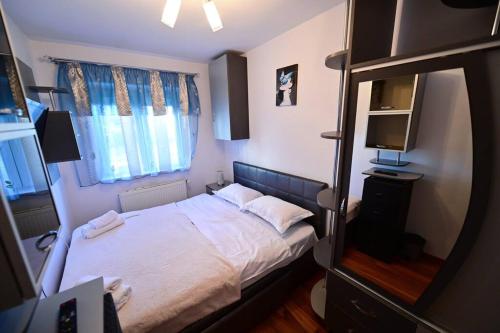 FLH - Victory Apartment Sibiu with AC, Sibiu (fotografie 11)