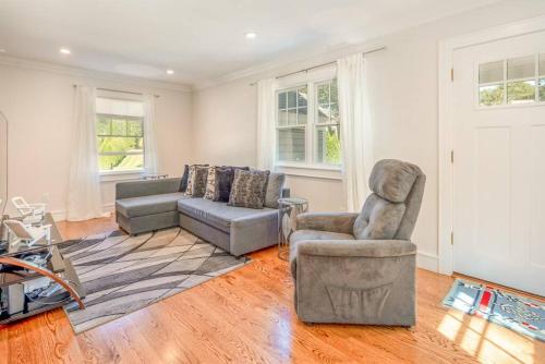 Quiet, Pet Friendly, close to Edgartown and Oak Bluffs