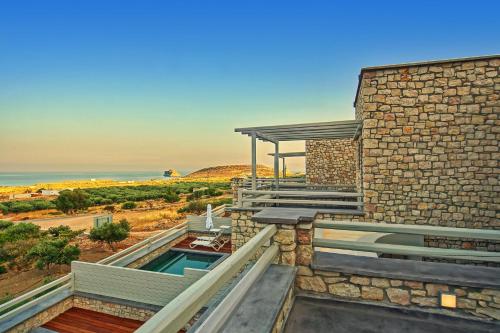 Facilities, Vista Mare Villas in Lefki