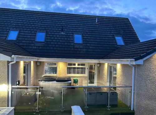 Вид, 101 Scotia Rooms in Shotts