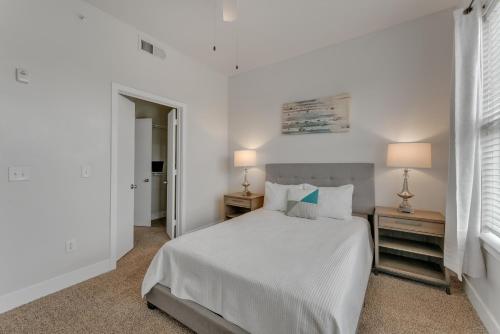 Cs 3243 Elegant 2br , Pool, Gym, Parking in Dallas, USA