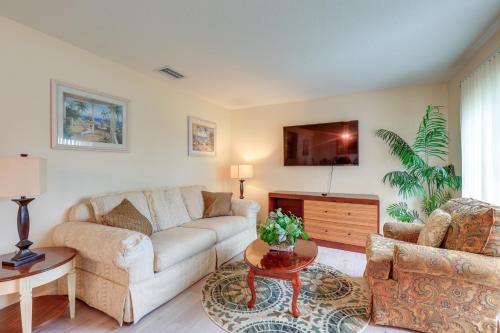 Pet-Friendly Port St Lucie Home about 5 Mi to Marina!