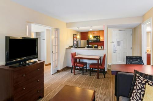 Sonesta ES Suites Boston Westborough