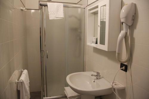 Hotel Narnia - image 4
