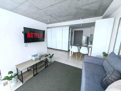 0404 iFreses estudio con Aire Acondicionado y Parqueo 0404 iFreses estudio con Aire Acondicionado y Parqueo