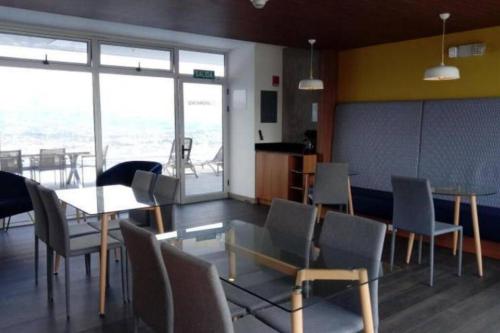 0404 iFreses estudio con Aire Acondicionado y Parqueo 0404 iFreses estudio con Aire Acondicionado y Parqueo