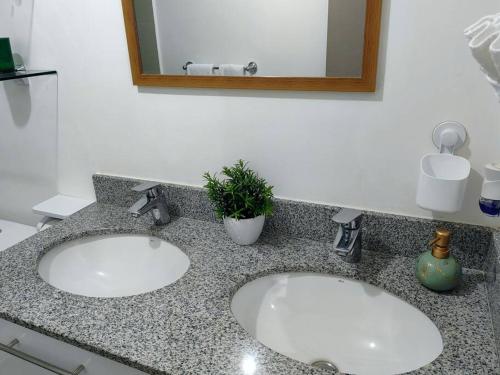 0404 iFreses estudio con Aire Acondicionado y Parqueo 0404 iFreses estudio con Aire Acondicionado y Parqueo