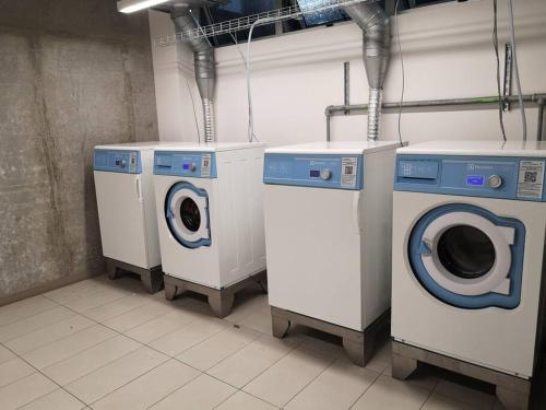 0404 iFreses estudio con Aire Acondicionado y Parqueo 0404 iFreses estudio con Aire Acondicionado y Parqueo