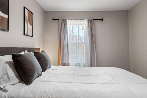 Townhouse In Woodbridge Townhouse In Woodbridge