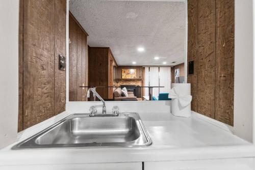 Townhouse In Woodbridge Townhouse In Woodbridge