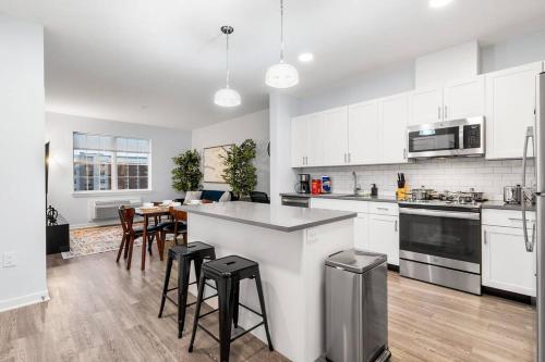 Urban Gem: Gym and Laundry 20 Minutes to NYC! in Jersey City, USA