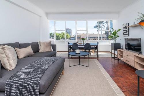 Three bedroom Apartment in Claremont