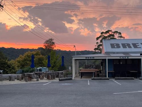 The Bay Rose in ฟอร์เรสต์