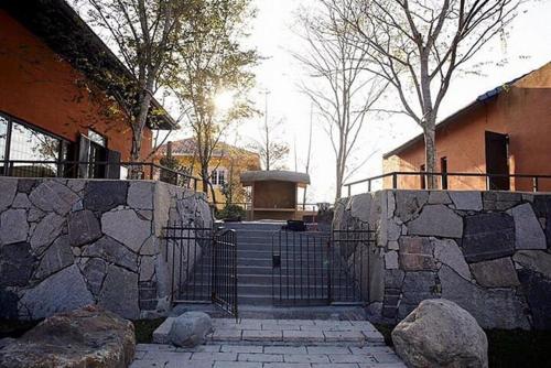 Heliu Resort in Fenglin Township