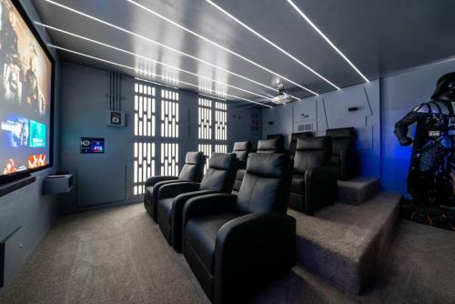 Star Wars: Heated Pool/Spa, Theater, Arcade