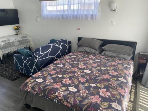 Self Contained Unit, Private Bathroom, Private Entrance, Close to Shops & Hospital Homestay, Hamilton (photo 10)