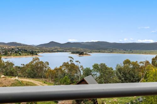 Lake View Retreat - Jindabyne