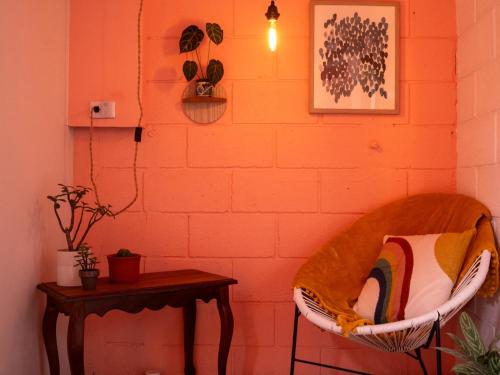 Lolas Hostal Hab. 2 (Baño Compartido) Lolas Hostal Hab. 2 (Baño Compartido)