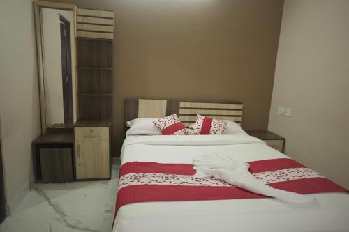 Luxe Hotel - Rooms & Villas Wayanad