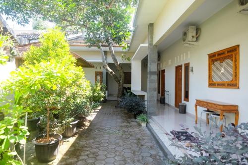 RedDoorz Syariah near Pascasarjana UGM 3 - 숙소 외관
